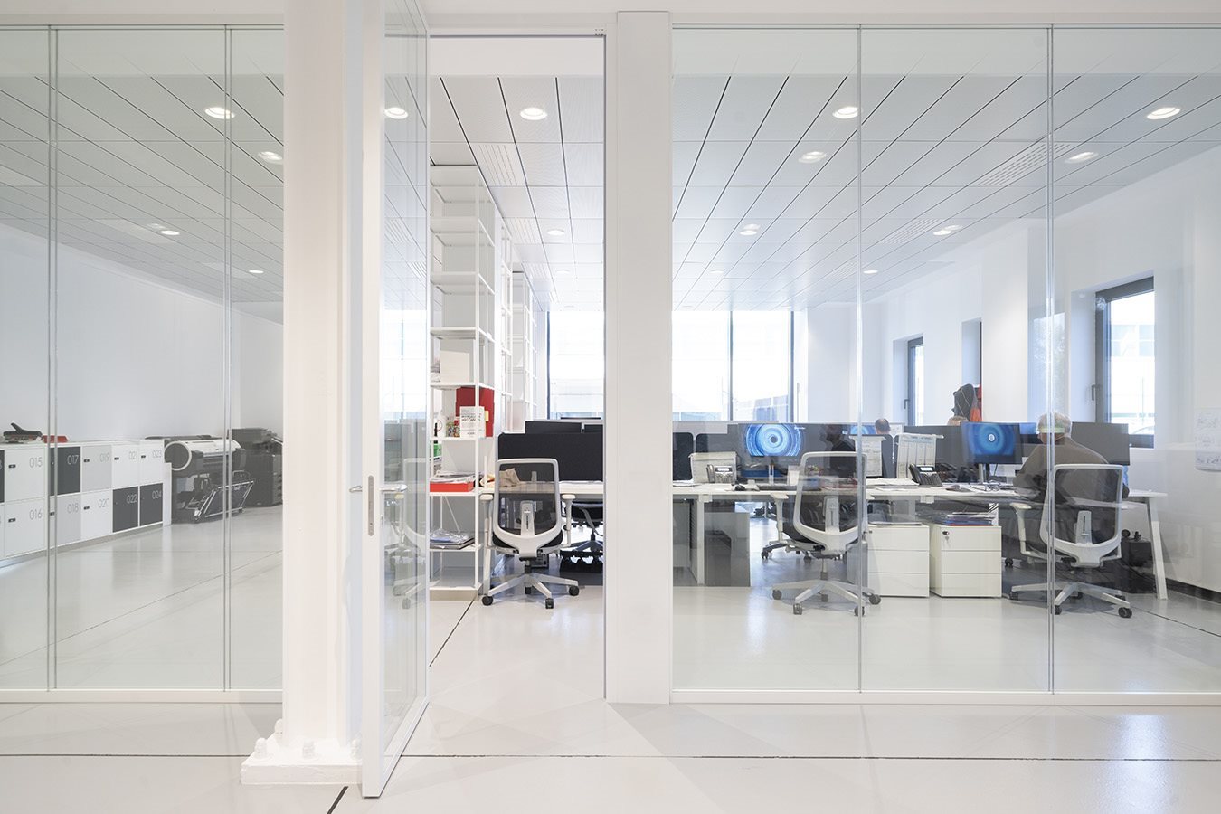 _THE1768 1350x900(1)